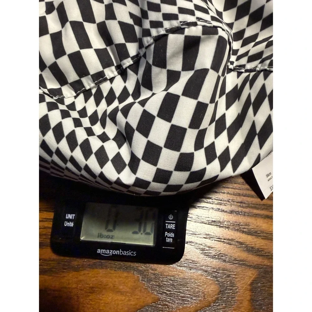 New Disney Parks Alice in Wonderland White Rabbit Checkerboard Bucket Hat Adults